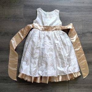 Princess Kloset Gold Sleeveless Formal Holiday Party Dress Girls's Size 6